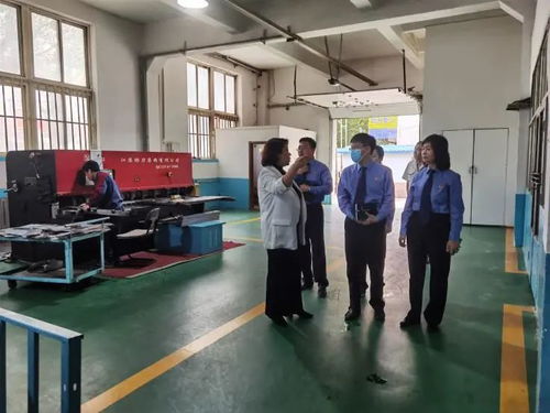 檢察官 碩士團 走進企業 法律服務站釋法 說事兒
